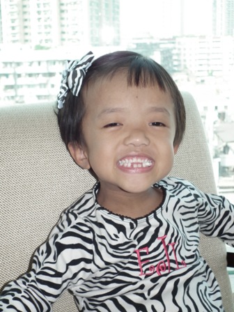 picture of Emma smiling